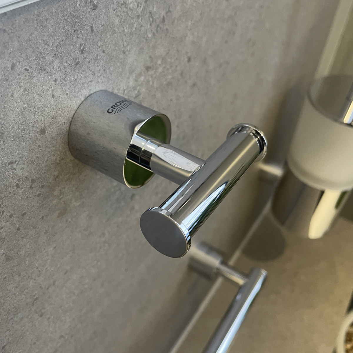 Móc áo đôi Atrio GROHE 40312003 - Ảnh 7