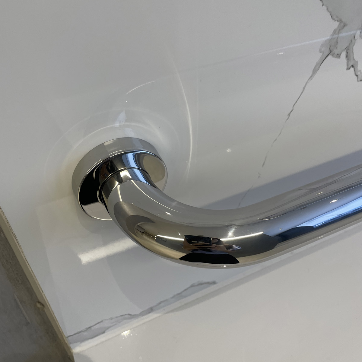 Thanh tay vịn Essentials GROHE 40797001 - Ảnh 6