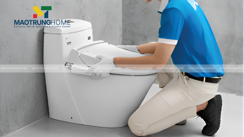 Cách phân biệt bồn cầu INAX thật và giả