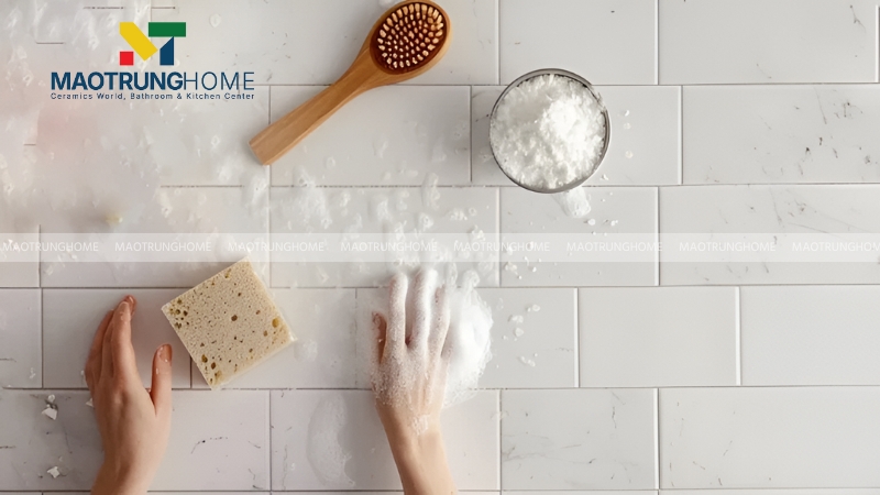 Cách làm trắng gạch nhà vệ sinh bằng bột mì hay bột gạo
