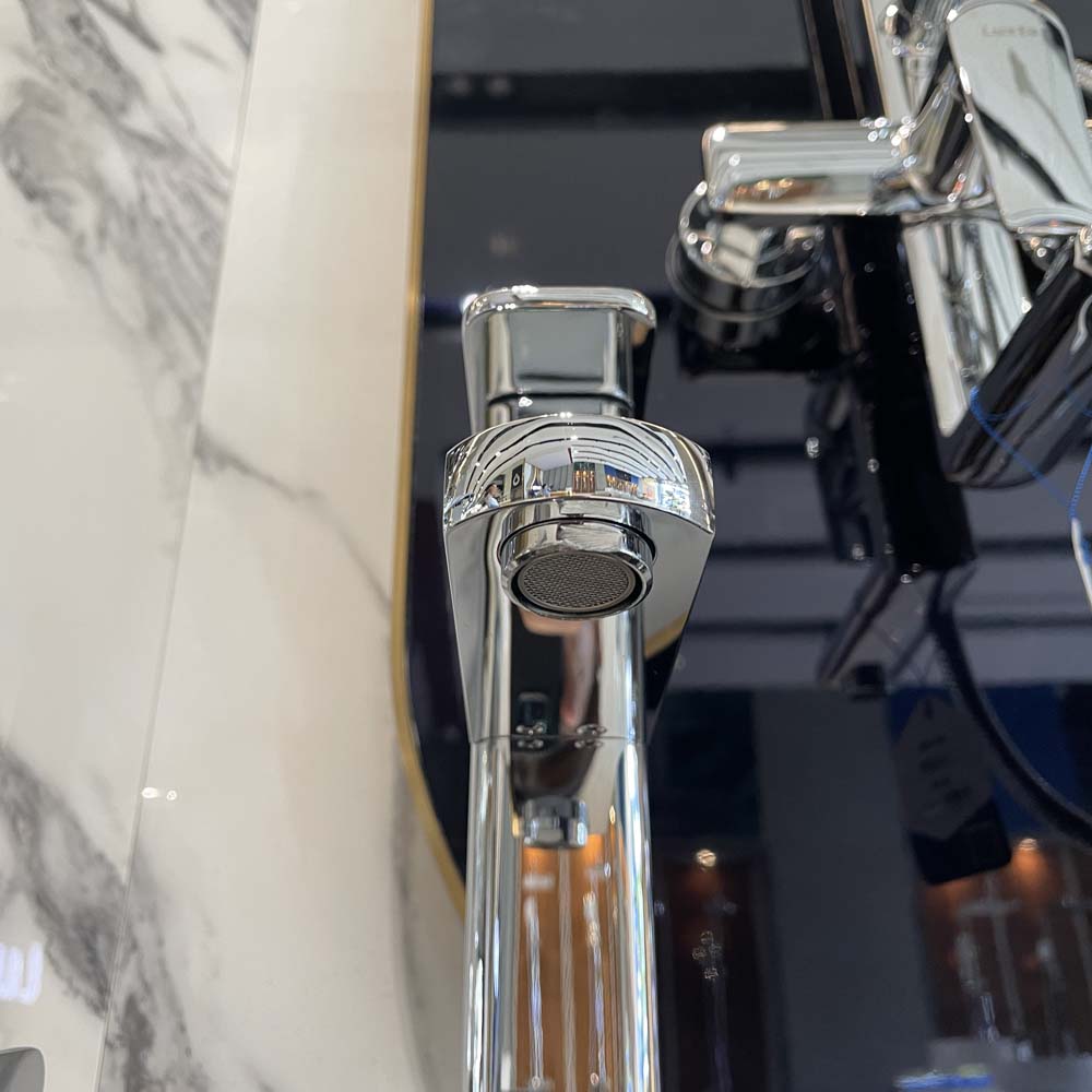 Vòi chậu lavabo nóng lạnh Luxta L1205B - Ảnh 7