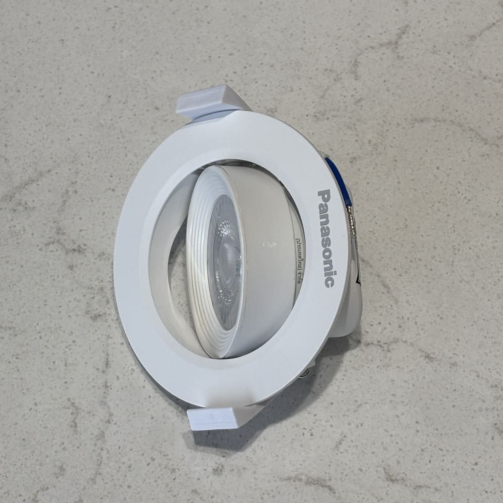 Đèn led âm trần chỉnh góc loại tròn Panasonic 5W / 7W - Ảnh 3