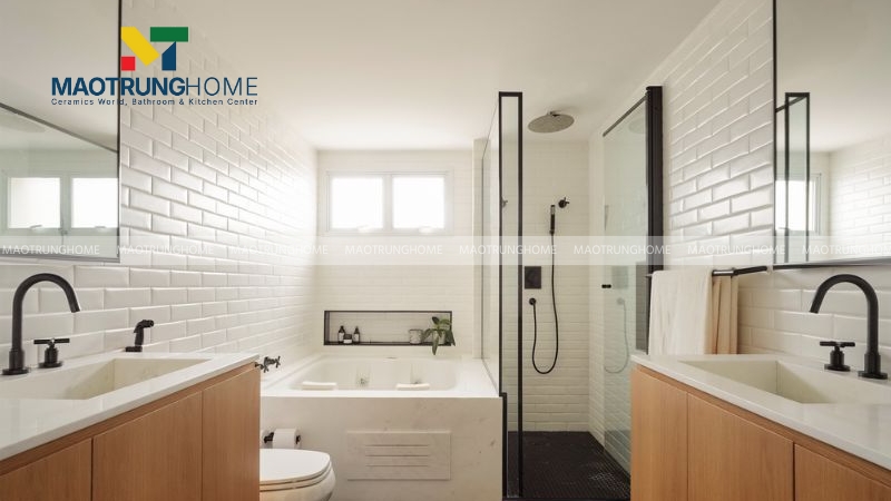 Sự kết hợp hài hòa trong thiết kế cho nhà vệ sinh rộng, biệt thự sang trọng