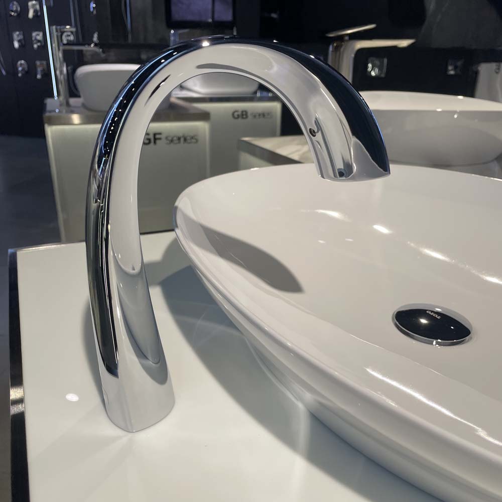 Vòi lavabo cảm ứng TOTO TLP01701J TLP01702S Matsu kèm bộ điều khiển - Ảnh 4