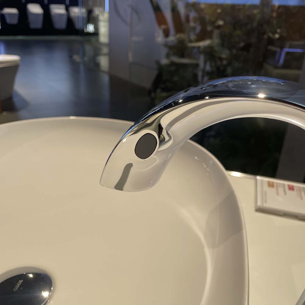 Vòi lavabo cảm ứng TOTO TLP01701J TLP01702S Matsu kèm bộ điều khiển - Ảnh 7