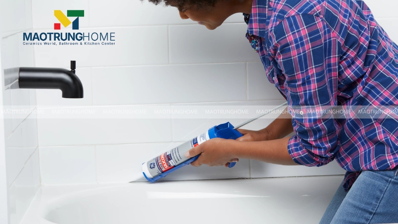 Trám keo silicon chống thấm