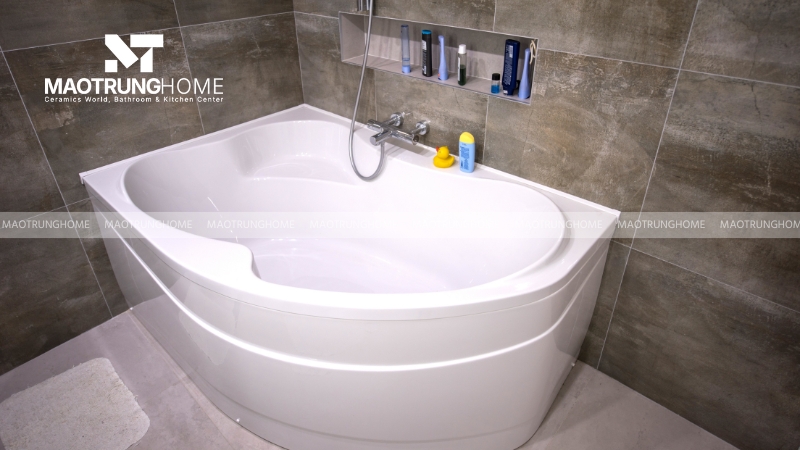 Bồn tắm ngồi là loại bồn tắm được thiết kế với chiều dài ngắn