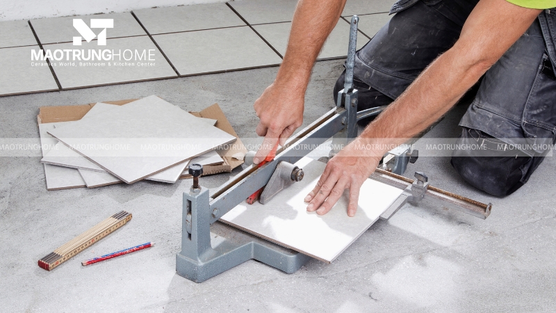 Kích thước và chất liệu gạch