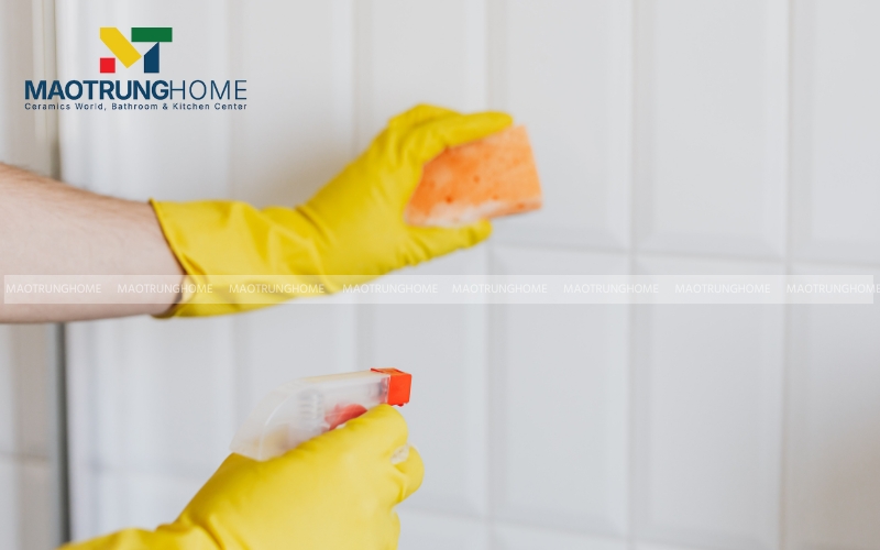 Dễ dàng vệ sinh bằng khăn mềm và dung dịch tẩy rửa thông thường