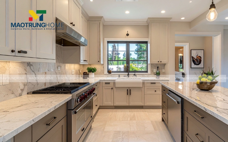 Mẫu gạch vân đá ốp tường nhà bếp